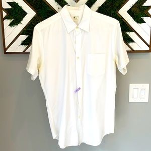J. Crew Men’s Short Sleeved Button Down (Medium)